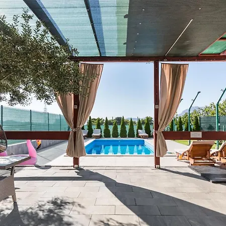 Villa Fay Split Villa